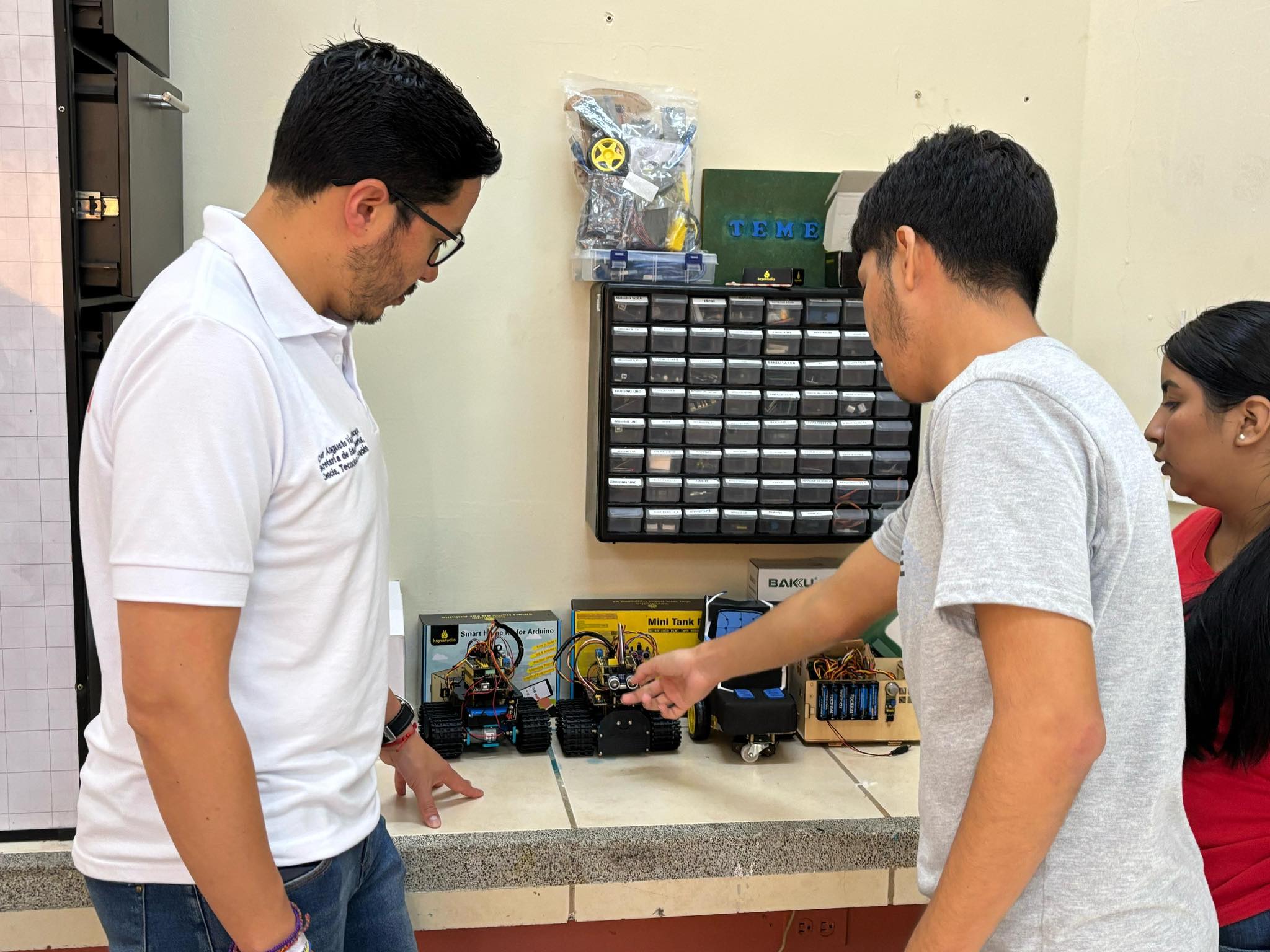 487555175_1073684334565322_1895585806495982957_n